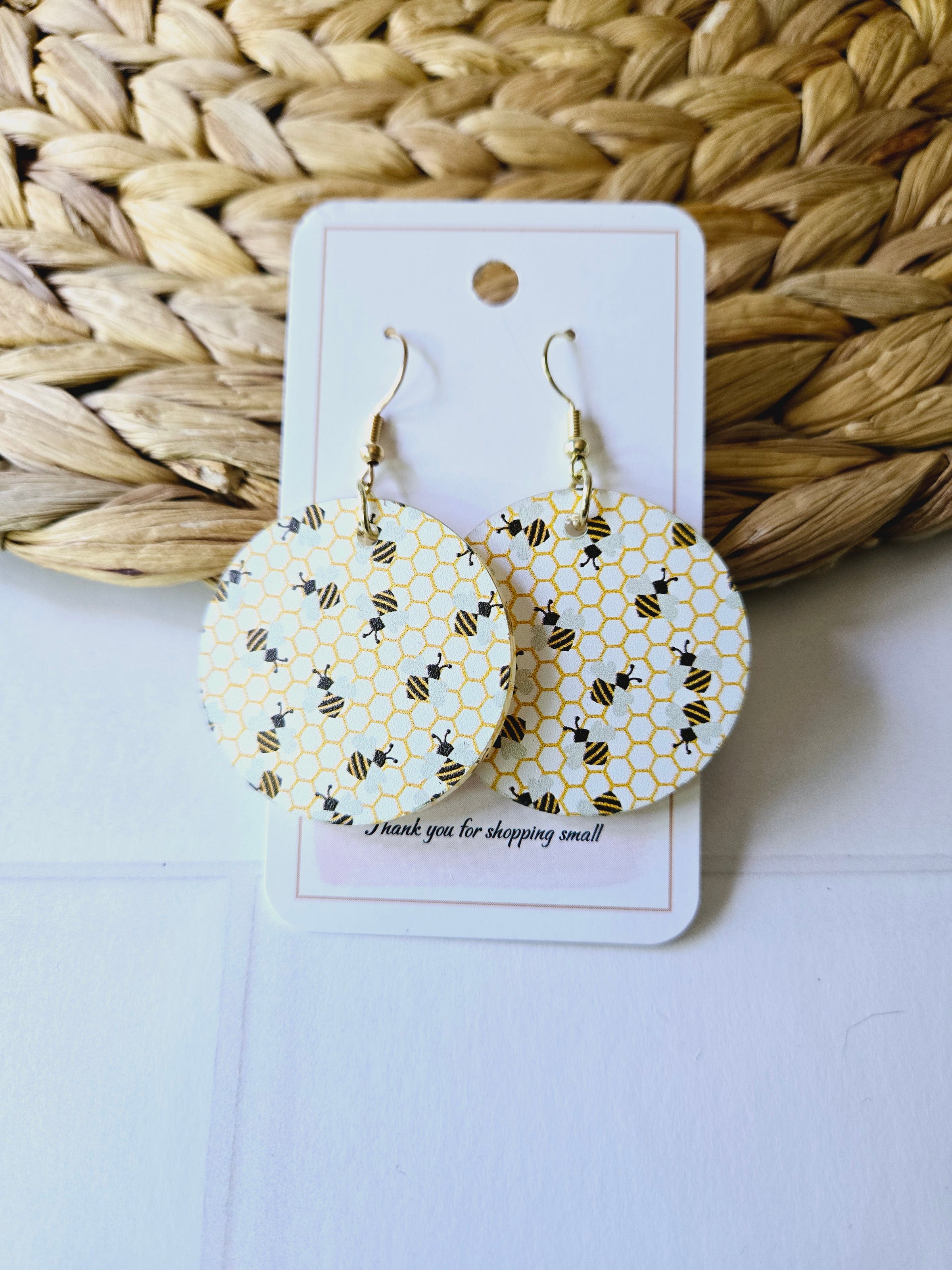 Bee Pattern Gold Round Earrings