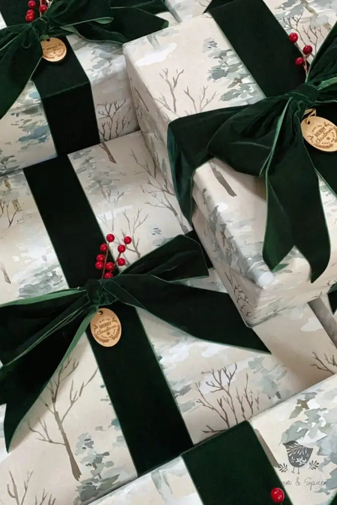 DIY Gift Box from a Sheet of Scrapbook Paper! * Moms and Crafters